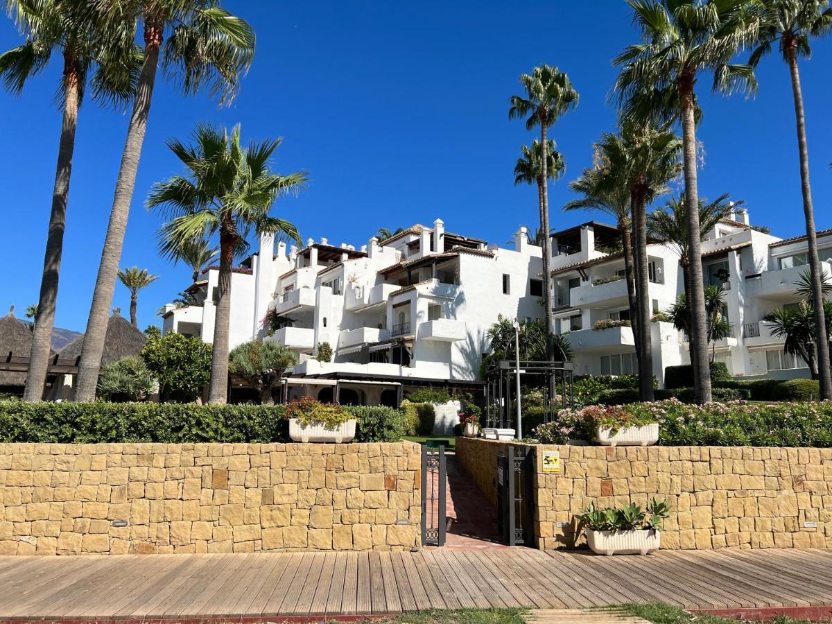 Alcazaba Beach Estepona Exterior photo