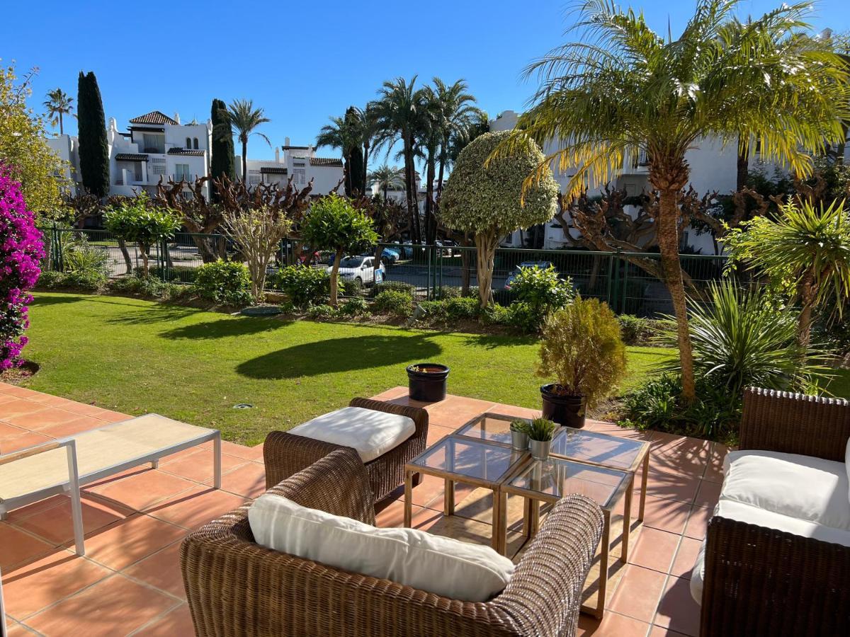 Alcazaba Beach Estepona Exterior photo
