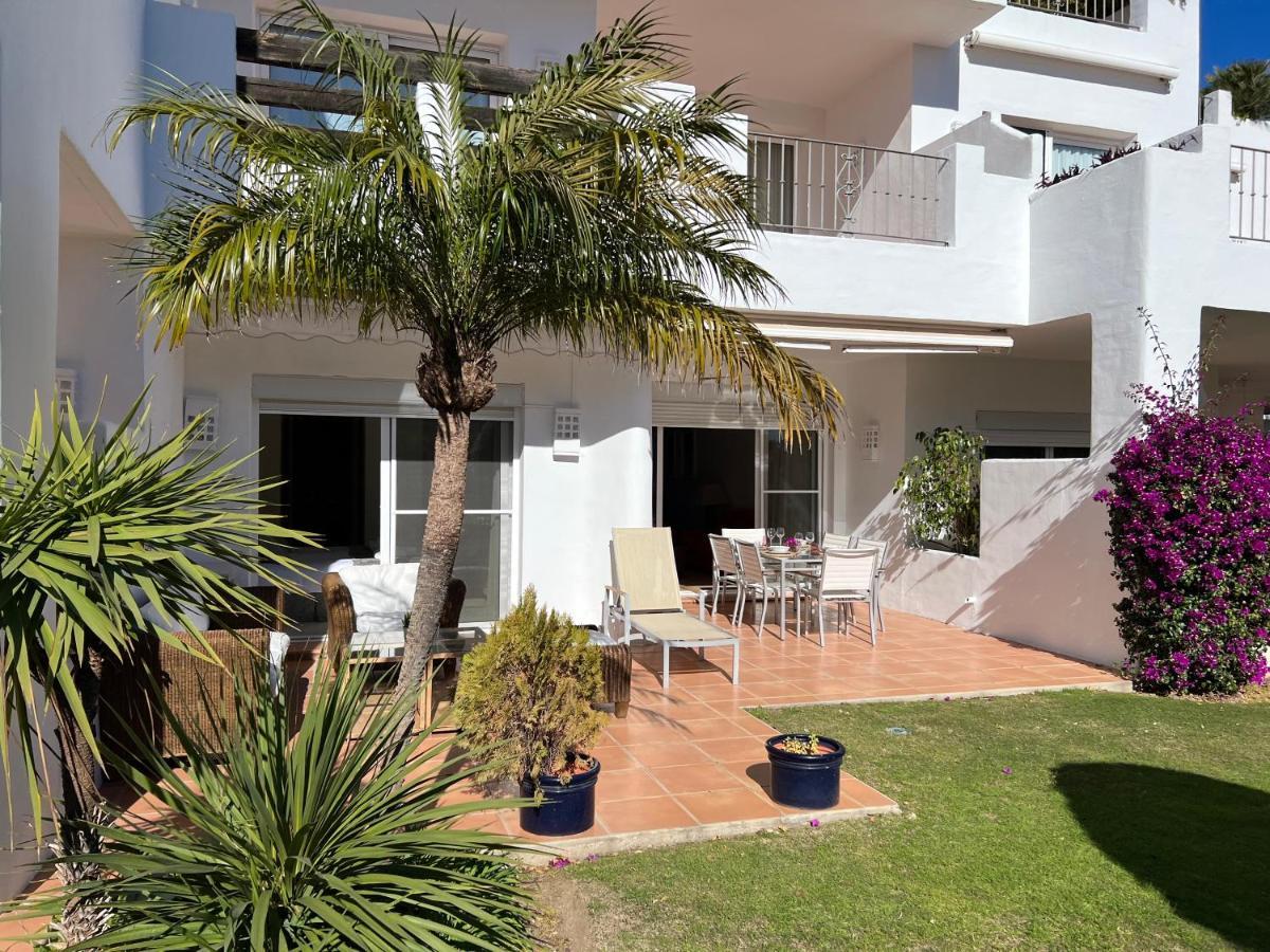 Alcazaba Beach Estepona Exterior photo